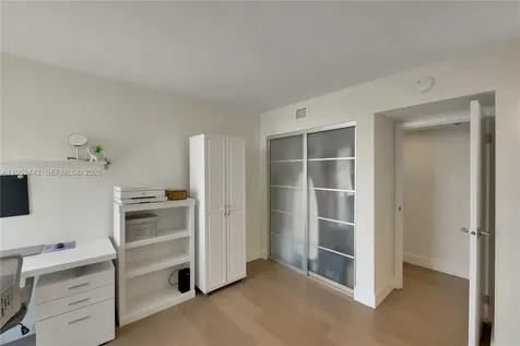 100 Bayview Drive Sunny Isles Beach FL 33160
