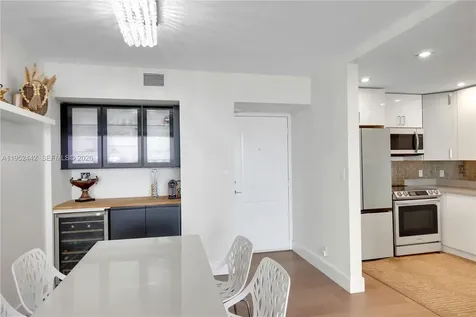 100 Bayview Drive Sunny Isles Beach FL 33160