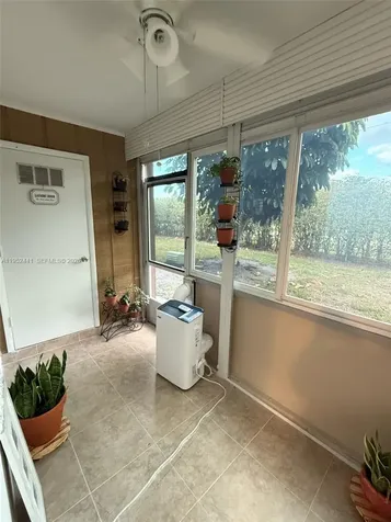774 Burgundy Q Delray Beach FL 33484
