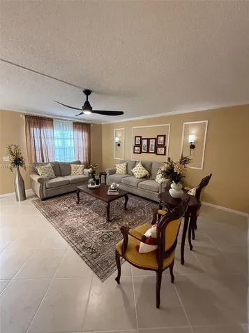 774 Burgundy Q Delray Beach FL 33484