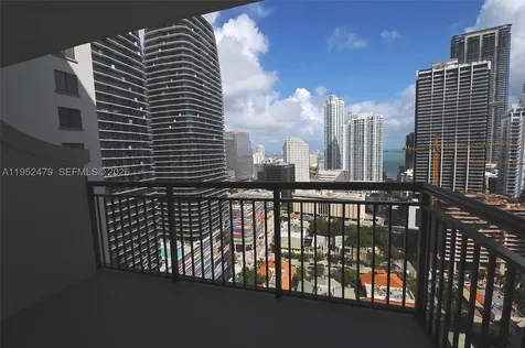 999 SW 1st Avenue Miami FL 33130