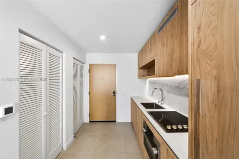 11 NE 6 Street Miami FL 33132