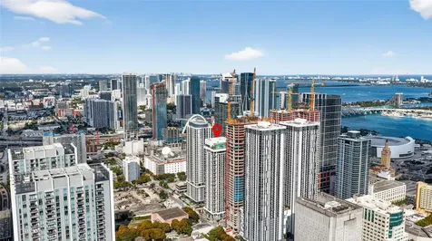 11 NE 6 Street Miami FL 33132