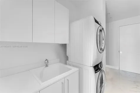 15701 Collins Avenue Sunny Isles Beach FL 33160