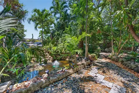 732 NW 43rd Court Oakland Park FL 33309