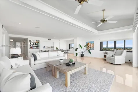 251 Crandon Boulevard Key Biscayne FL 33149