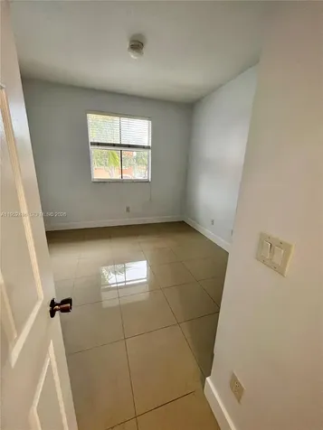 4951 Tradewinds Terrace Dania Beach FL 33312