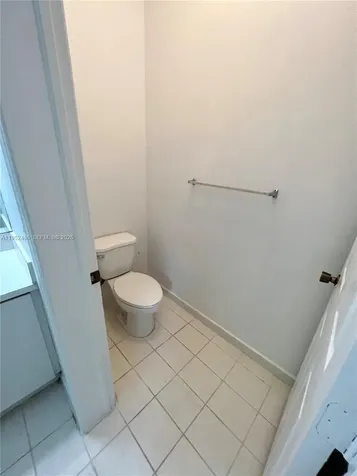 4951 Tradewinds Terrace Dania Beach FL 33312
