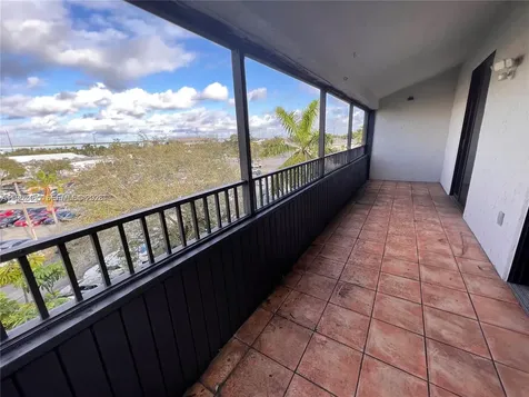 16220 NW 2nd Avenue Miami FL 33169