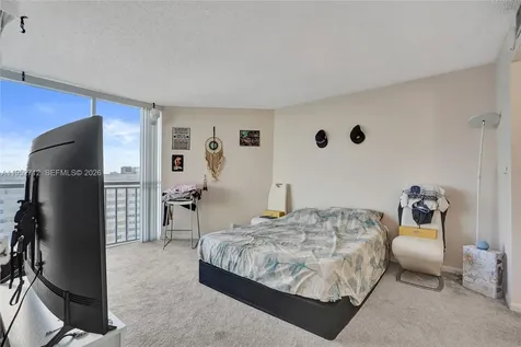 7601 E Treasure Drive North Bay Village FL 33141