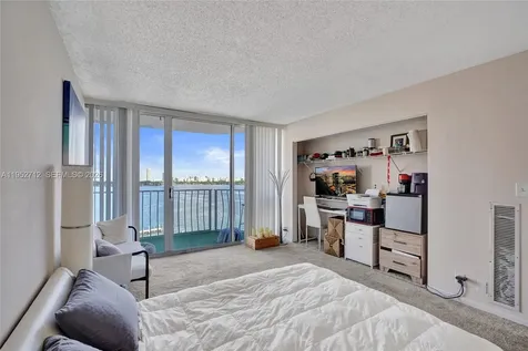 7601 E Treasure Drive North Bay Village FL 33141