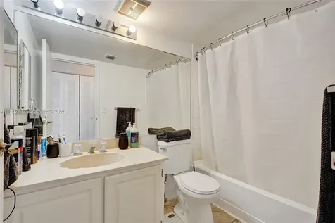 7601 E Treasure Drive North Bay Village FL 33141