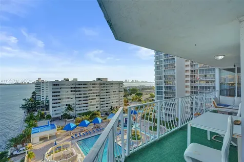7601 E Treasure Drive North Bay Village FL 33141