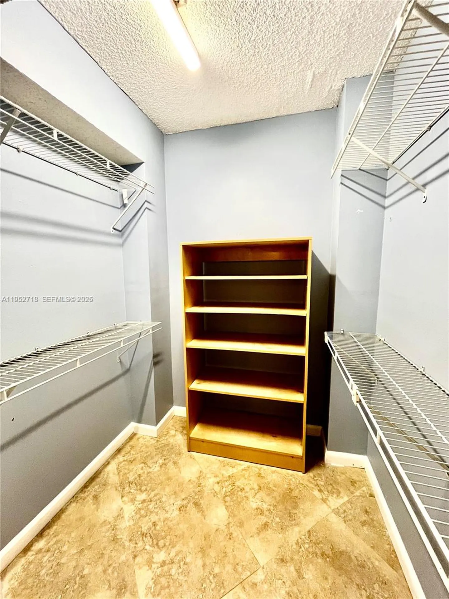 2806 N 46th Avenue Hollywood FL 33021