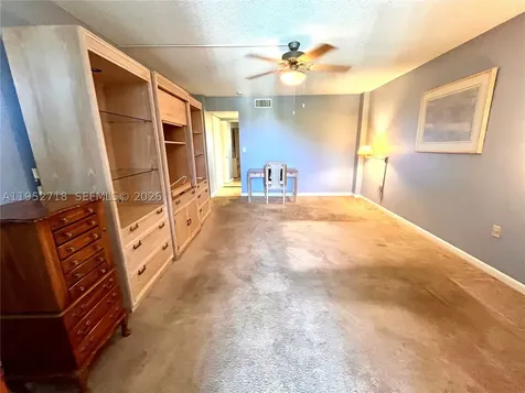 2806 N 46th Avenue Hollywood FL 33021