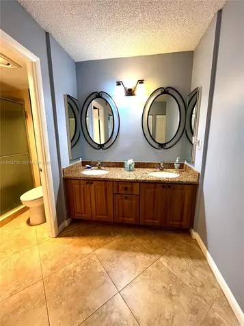 2806 N 46th Avenue Hollywood FL 33021