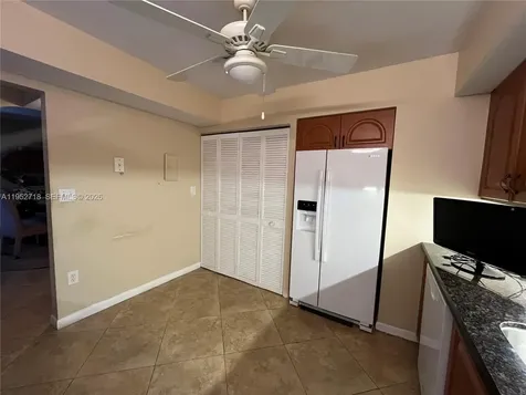 2806 N 46th Avenue Hollywood FL 33021