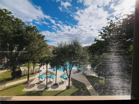 2806 N 46th Avenue Hollywood FL 33021