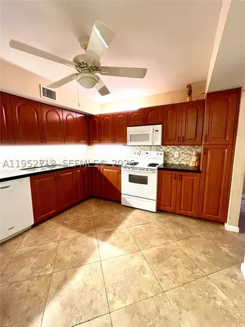 2806 N 46th Avenue Hollywood FL 33021