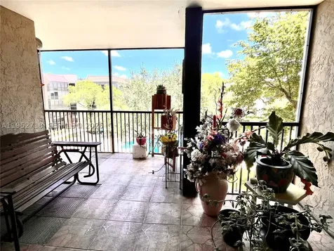 2806 N 46th Avenue Hollywood FL 33021