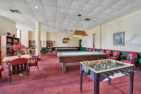 2806 N 46th Avenue Hollywood FL 33021