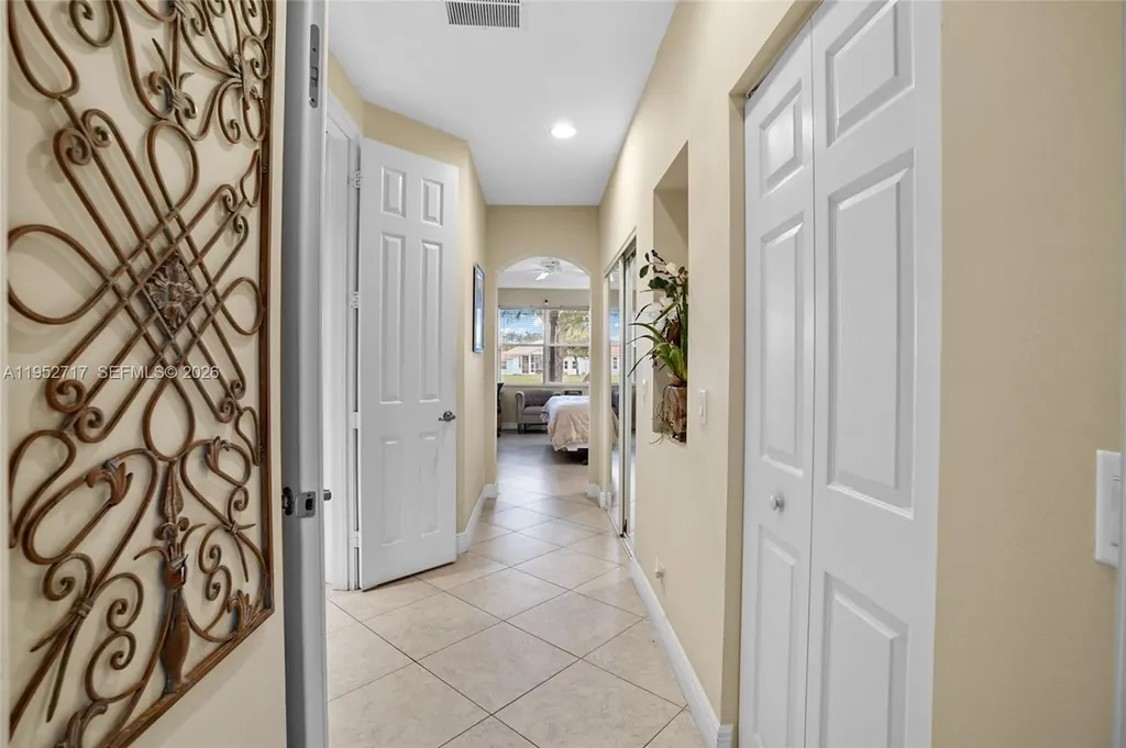 6733 Peruzzi Way Lake Worth FL 33467