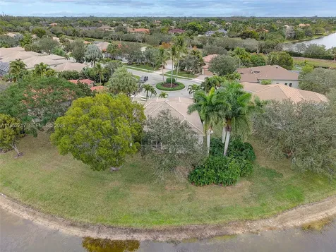 6733 Peruzzi Way Lake Worth FL 33467