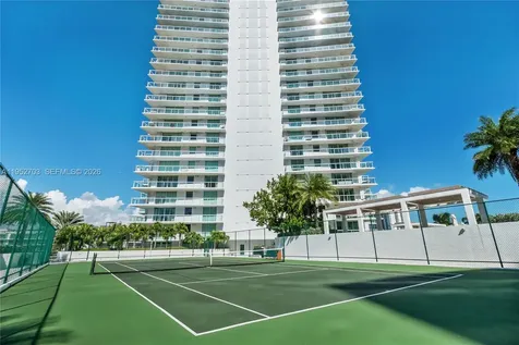 10 Venetian Way Miami Beach FL 33139