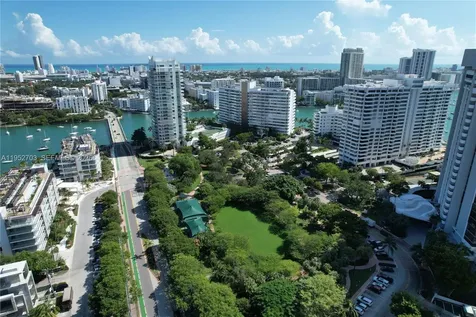 10 Venetian Way Miami Beach FL 33139