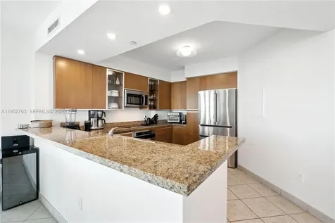 10 Venetian Way Miami Beach FL 33139