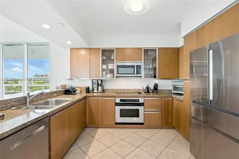 10 Venetian Way Miami Beach FL 33139