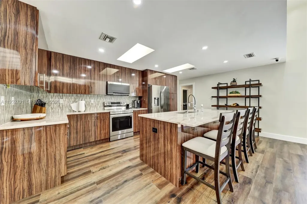 3560 NW 99th Avenue Coral Springs FL 33065