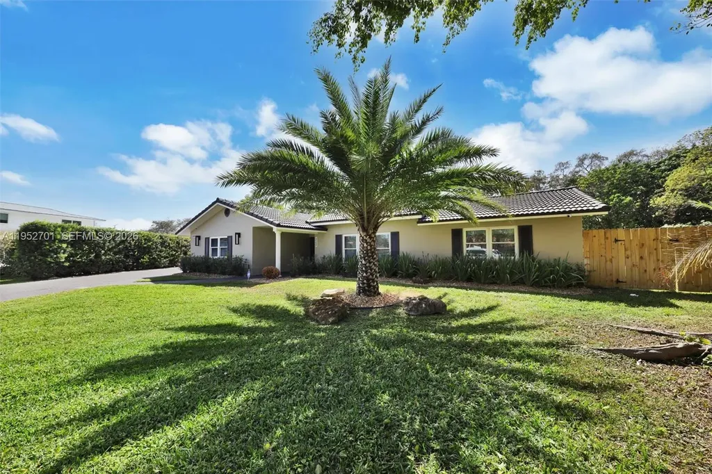 3560 NW 99th Avenue Coral Springs FL 33065