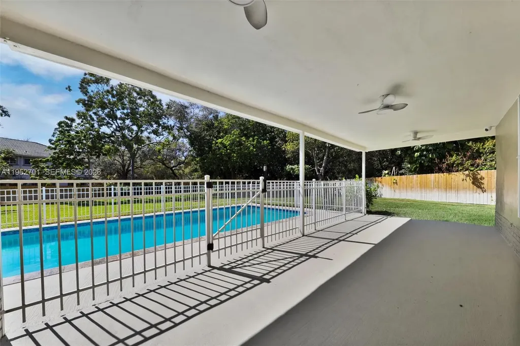 3560 NW 99th Avenue Coral Springs FL 33065