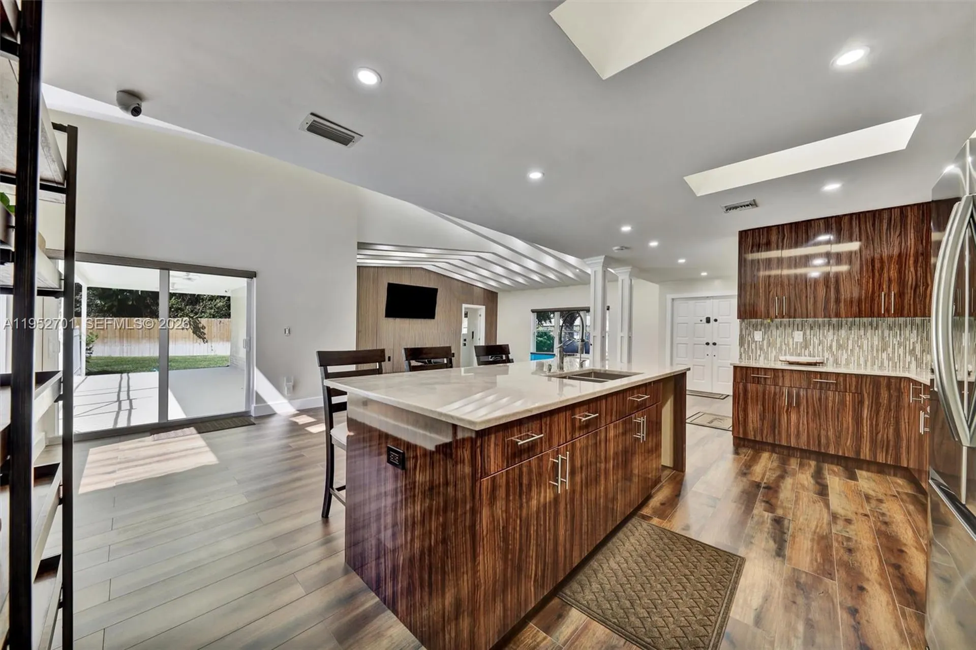 3560 NW 99th Avenue Coral Springs FL 33065