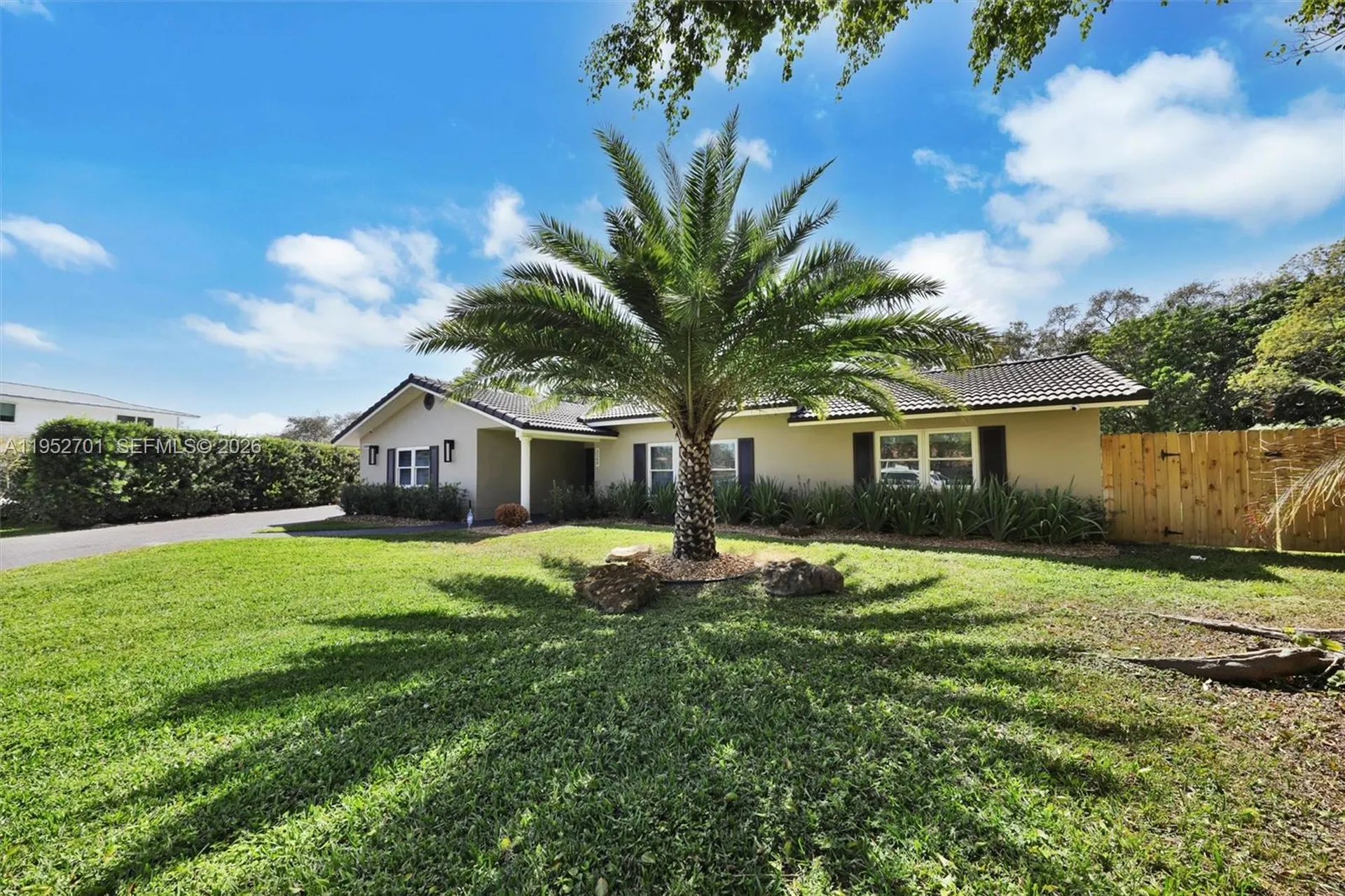 3560 NW 99th Avenue Coral Springs FL 33065