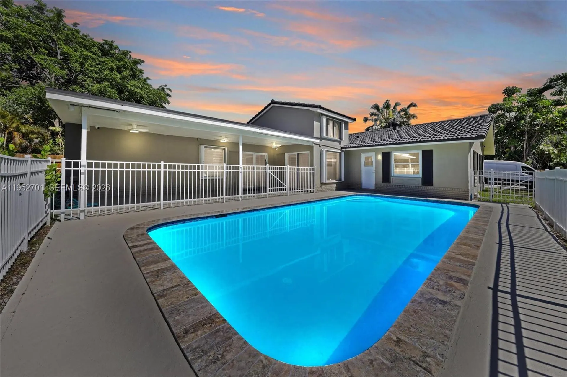 3560 NW 99th Avenue Coral Springs FL 33065