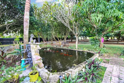 37225 SW 214th Avenue Homestead FL 33034