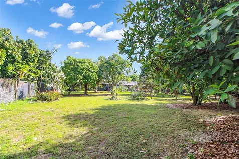 37225 SW 214th Avenue Homestead FL 33034