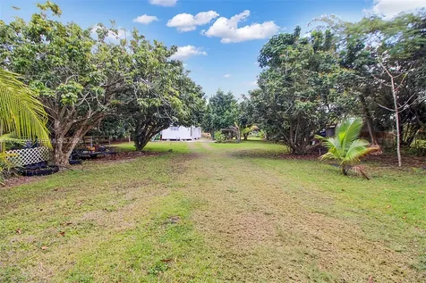 37225 SW 214th Avenue Homestead FL 33034