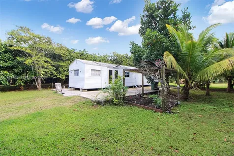 37225 SW 214th Avenue Homestead FL 33034