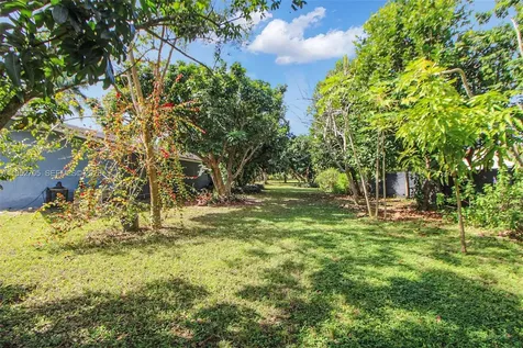 37225 SW 214th Avenue Homestead FL 33034