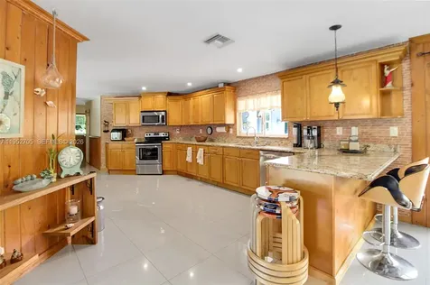 37225 SW 214th Avenue Homestead FL 33034