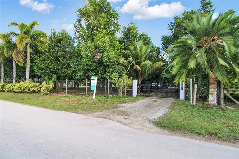 37225 SW 214th Avenue Homestead FL 33034