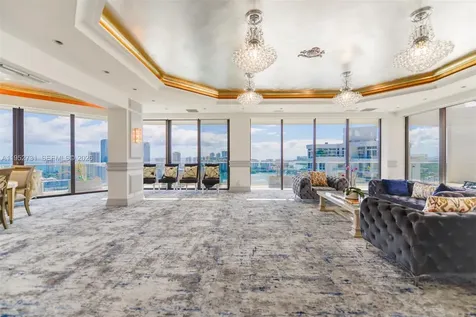 2800 Island Boulevard Aventura FL 33160