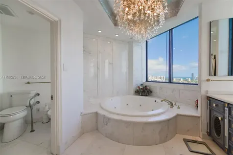 2800 Island Boulevard Aventura FL 33160
