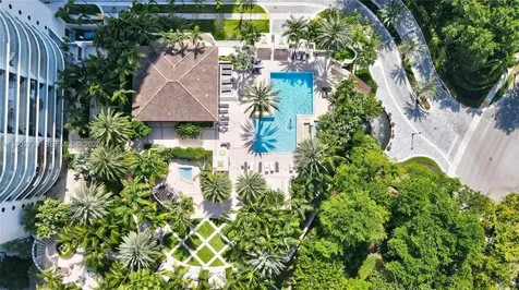 2800 Island Boulevard Aventura FL 33160