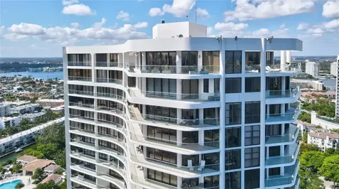 2800 Island Boulevard Aventura FL 33160