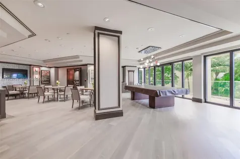 2800 Island Boulevard Aventura FL 33160