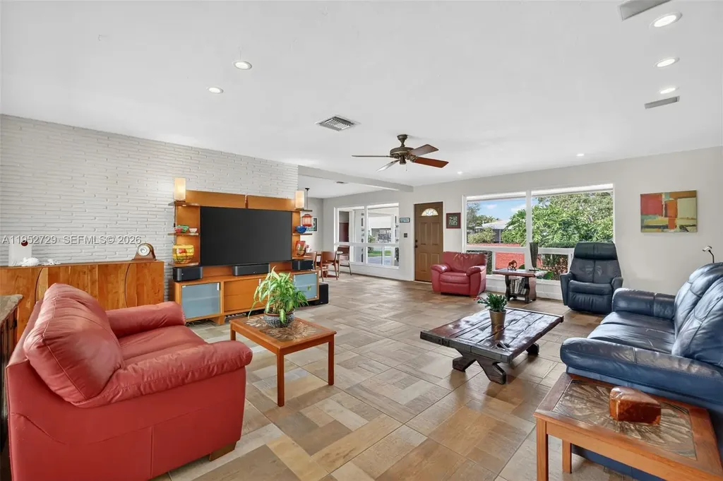 1004 Orange Isle Fort Lauderdale FL 33315